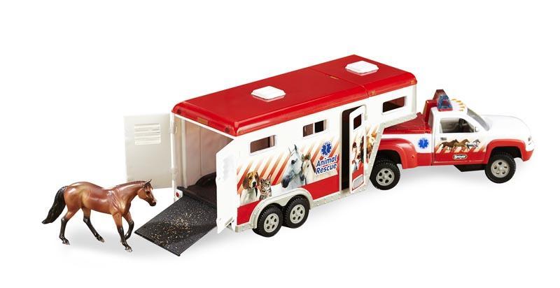 Breyer Stablemates Rescue Truck 