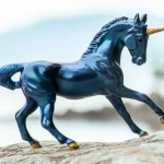Breyer Stablemates Unicorn Single - Topaz