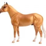 Breyer Traditional Ideal Series - Palomino