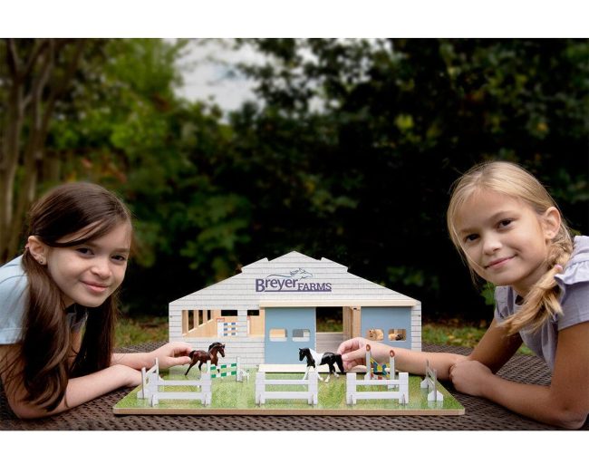 Breyer Farms Stablemates Deluxe Arena Stable - Image 7