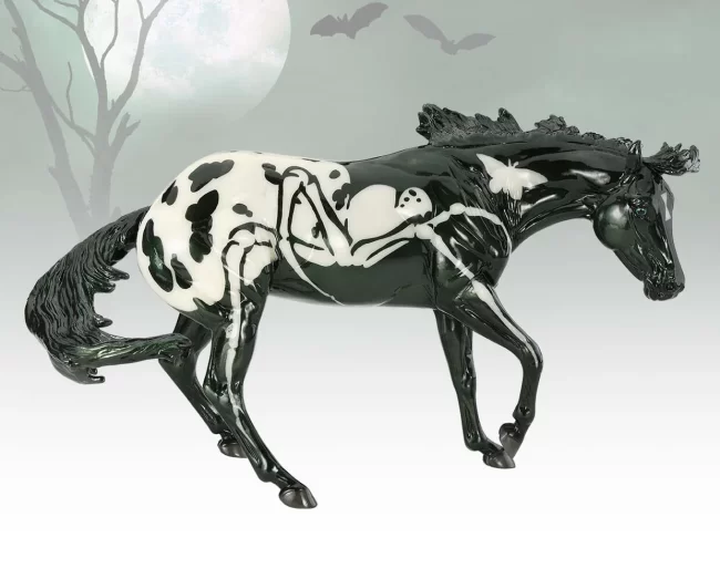 Breyer Traditional 2025 Halloween Horse - Arachne