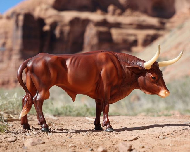 Breyer Traditional Texas Longhorn Bull - Image 2