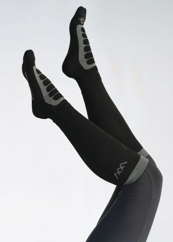 Woof Wear Long Bamboo Tech Socks - Image 10