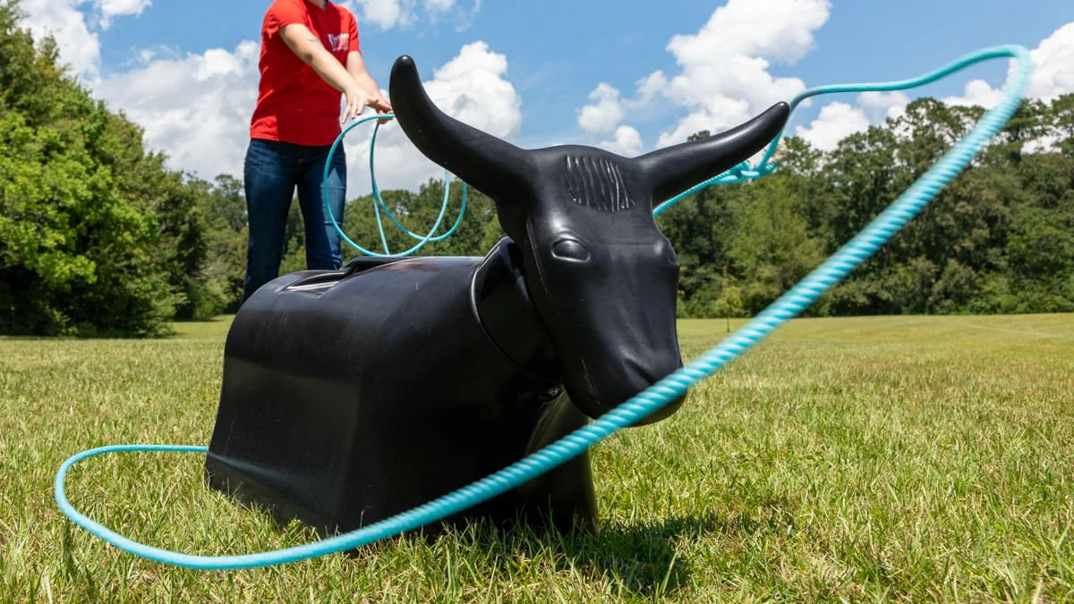 Ezy Ride Rip-Steer Roping Dummy - Image 3